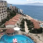 Villa Art Saranda Bay